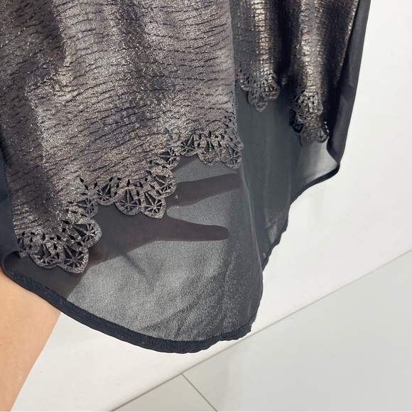 Miss Me Metallic Sequin Top Size L never worn - Picture 3 of 8